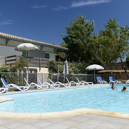 Residence Odalys Bleu Ocean Мольетс-е-Маа Екстериор снимка