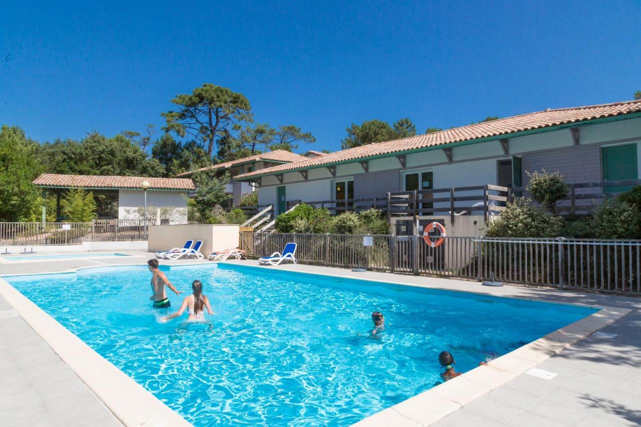 Residence Odalys Bleu Ocean Мольетс-е-Маа Екстериор снимка