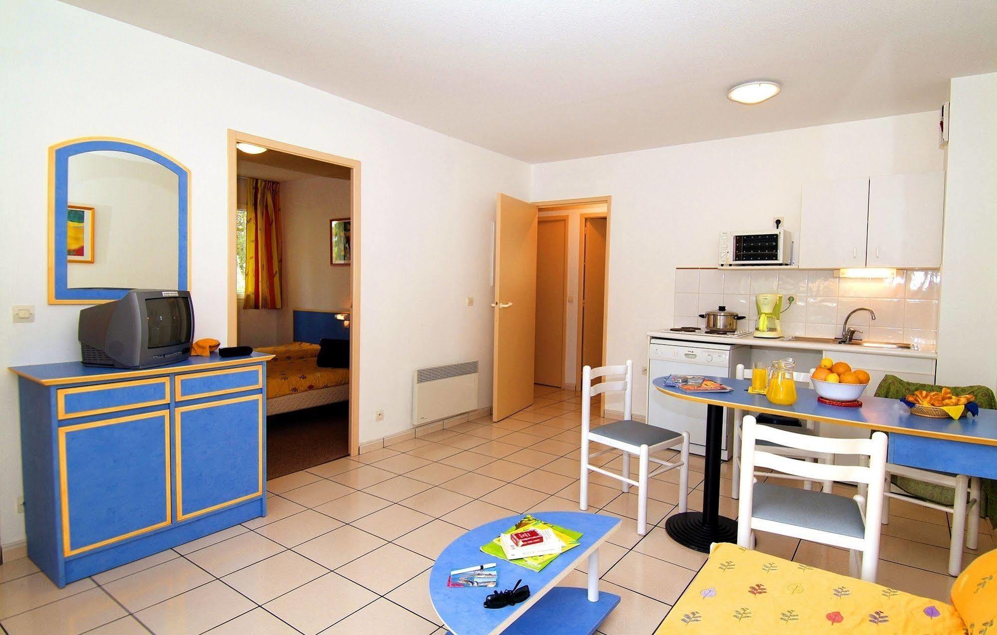 Residence Odalys Bleu Ocean Мольетс-е-Маа Екстериор снимка